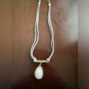 The limited white stone necklace